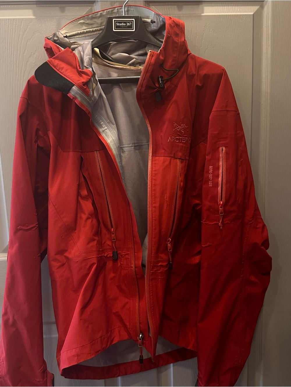 2000s Arcteryx Alpha SV Gore-Tex XCR Mens Large Sangaria Red Jacket Rare